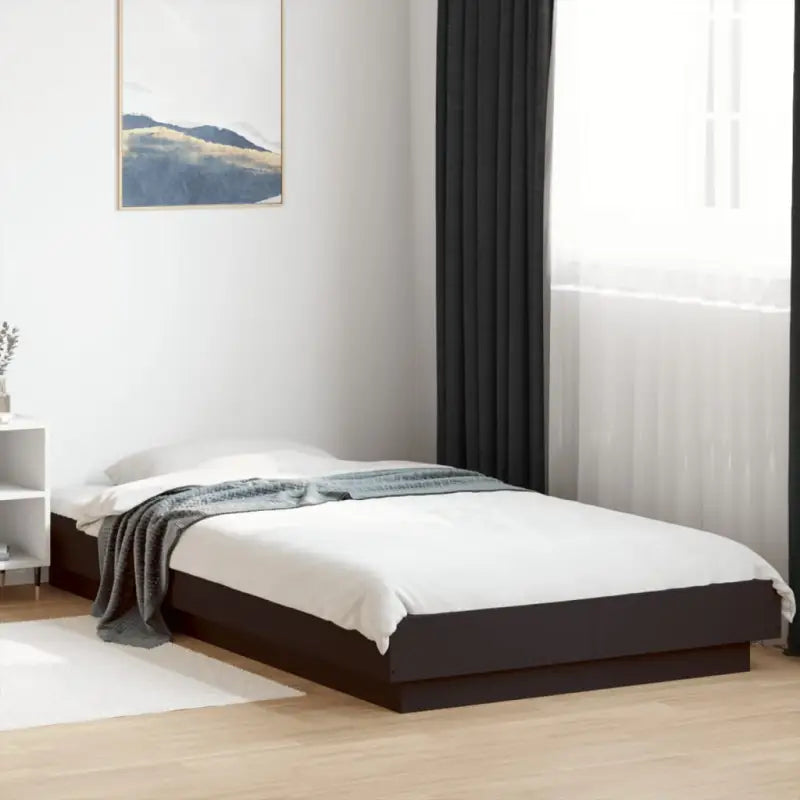 Duurzaam bedframe van bewerkt hout voor een goede nachtrust - Zwart / 90 x 200 cm - Bedden & bedframes
