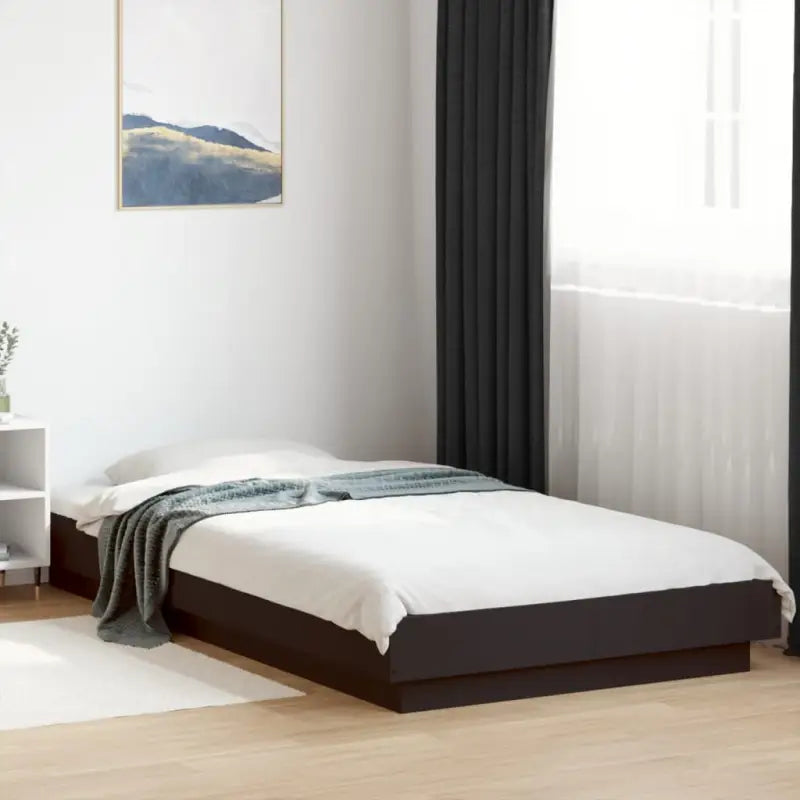 Duurzaam bedframe van bewerkt hout voor een goede nachtrust - Zwart / 90 x 190 cm - Bedden & bedframes