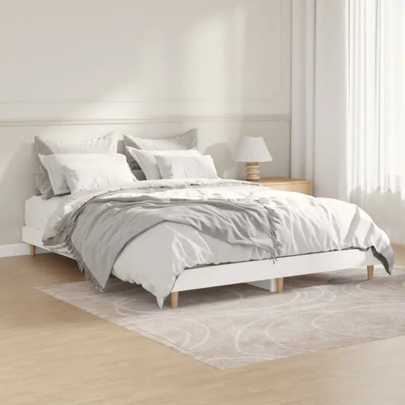Duurzaam bewerkt hout bedframe met multiplex lattenbodem voor rust - Wit / 135 x 190 cm - Bedden & bedframes