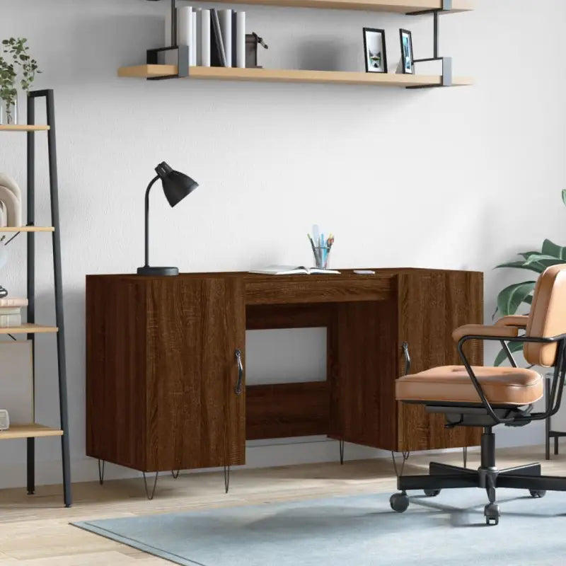 Eenvoudig bureau van bewerkt hout voor een elegante werkruimte - bruin eikenkleur - Bureaus