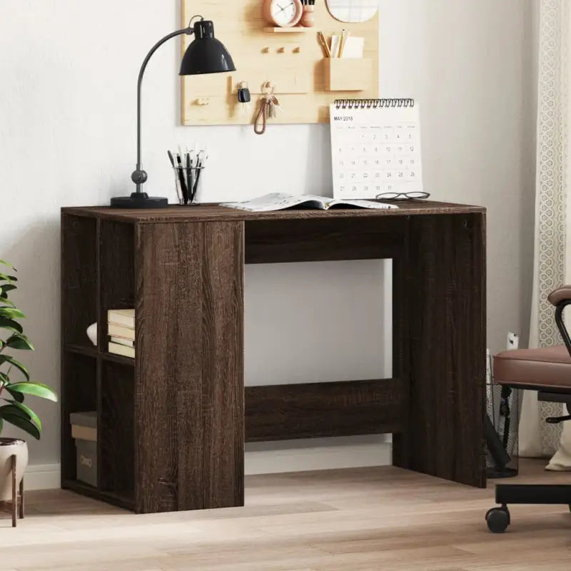 Eenvoudig schoon bureau van bewerkt hout voor woonruimte - bruin eikenkleur - Bureaus
