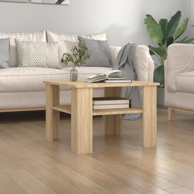 Eenvoudige salontafel van bewerkt hout voor een tijdloze uitstraling - Salontafels