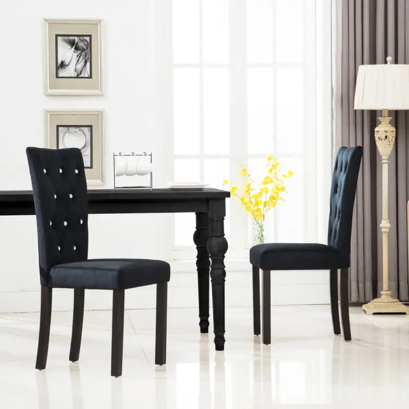 Elegante fluwelen eetkamerstoelen met houten frame en snelle levering bevat - Eetkamerstoelen