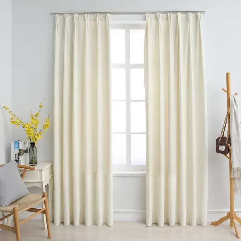 Elegante fluwelen gordijnen met metalen haken en snelle levering bevat - Crème / 140 x 225 cm / 2 - Gordijnen & vitrages