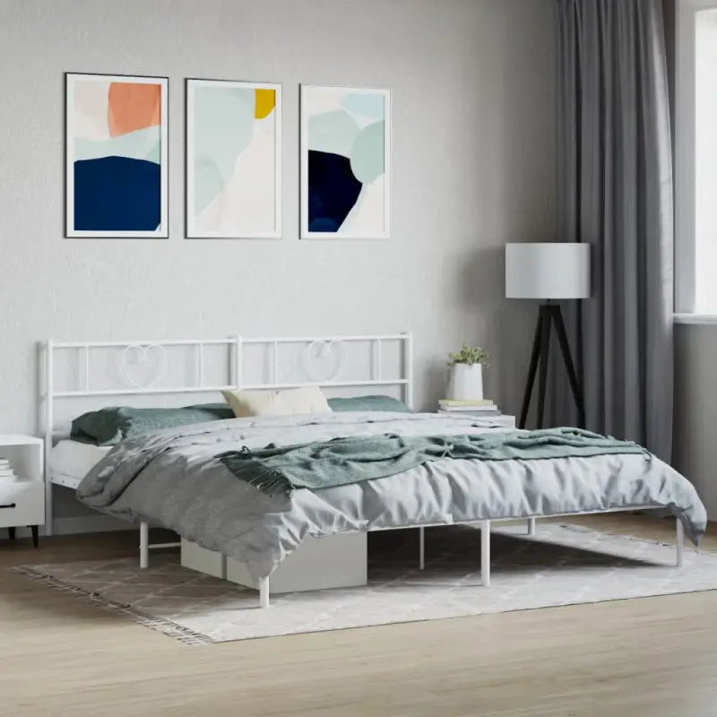 Elegante metalen bedframe met extra opbergruimte voor je slaapkamer - Wit / 200 x 200 cm / met hoofdbord - Bedden &