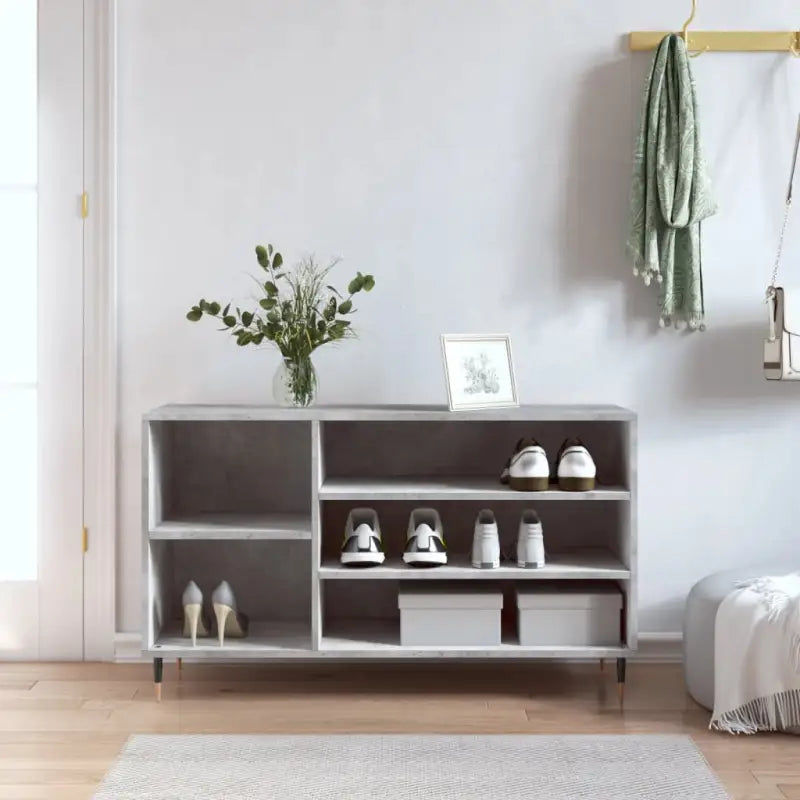 Elegante schoenenkast met bewerkt hout en metalen poten voor ordening - Betongrijs / 1 - Schoenenrekken