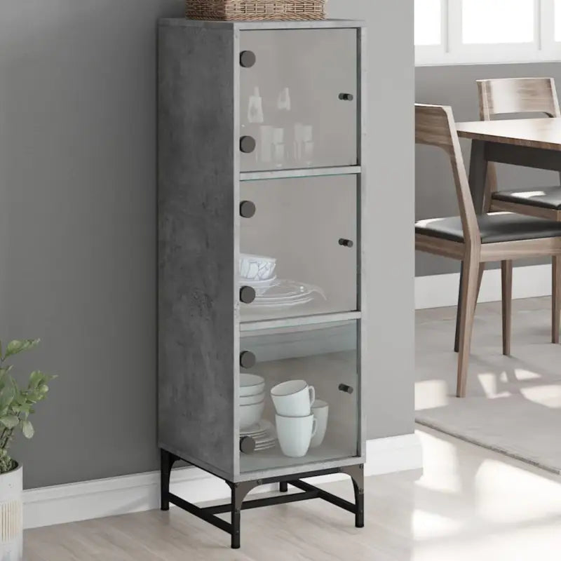 Hoge kast met glazen deuren voor een trendy en duurzame uitstraling - Betongrijs / 1 - Dressoirs & buffetkasten