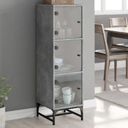 Hoge kast met glazen deuren voor een trendy en duurzame uitstraling - Dressoirs & buffetkasten