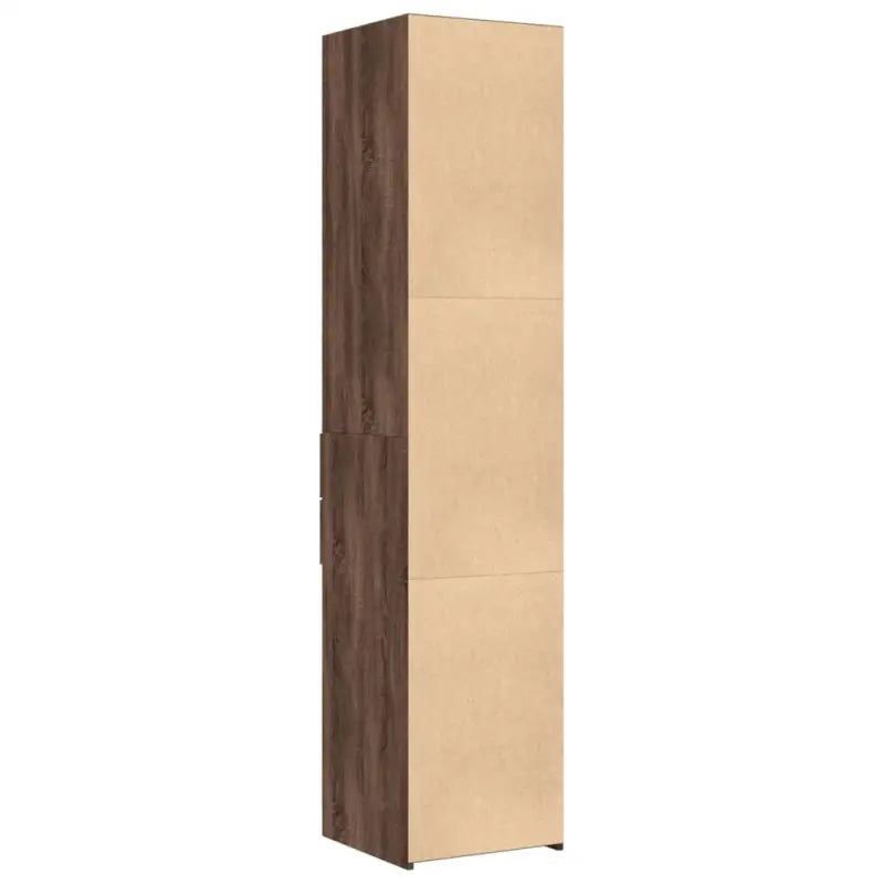 Hoge kast van bewerkt hout voor een klassieke en praktische inrichting - Dressoirs & buffetkasten