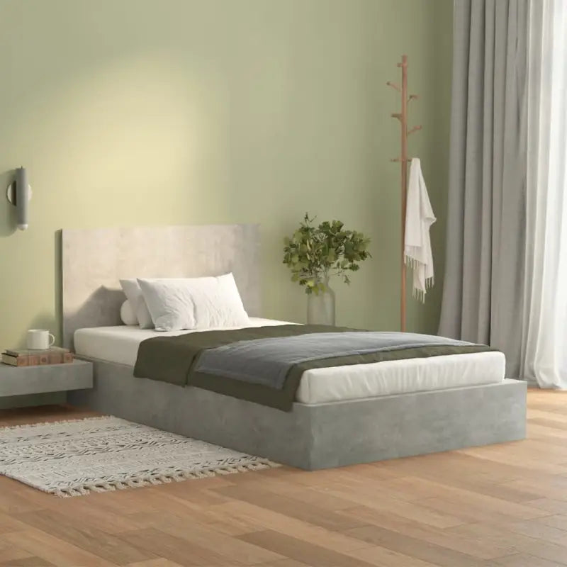 Hoofdborden en voetborden van bewerkt hout met klassiek design - Hoofdborden en voetborden