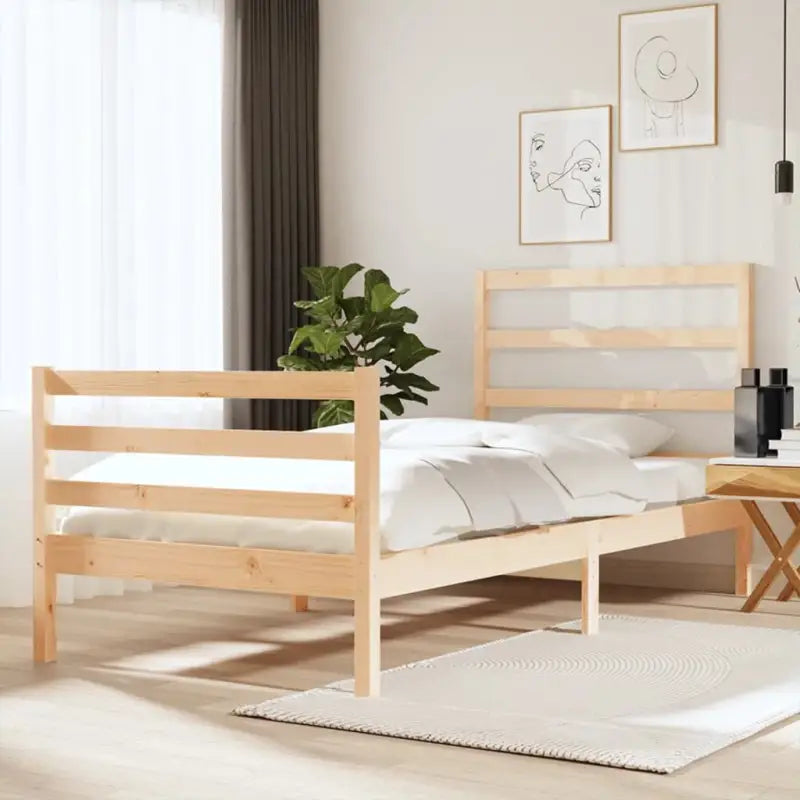 Houten bedframe van massief grenenhout met tijdloos ontwerp - Bedden & bedframes