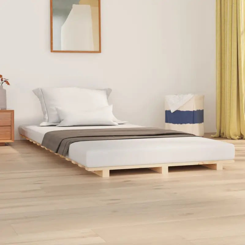 Houten bedframe van massief grenenhout voor een goede nachtrust - Naturel / 75 x 190 cm - Bedden & bedframes