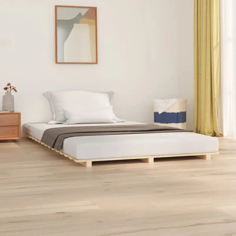 Houten bedframe van massief grenenhout voor een goede nachtrust - Naturel / 120 x 190 cm - Bedden & bedframes