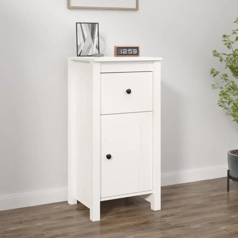 Houten Dressoir van massief grenenhout voor een opgeruimde woonkamer - Dressoirs & buffetkasten