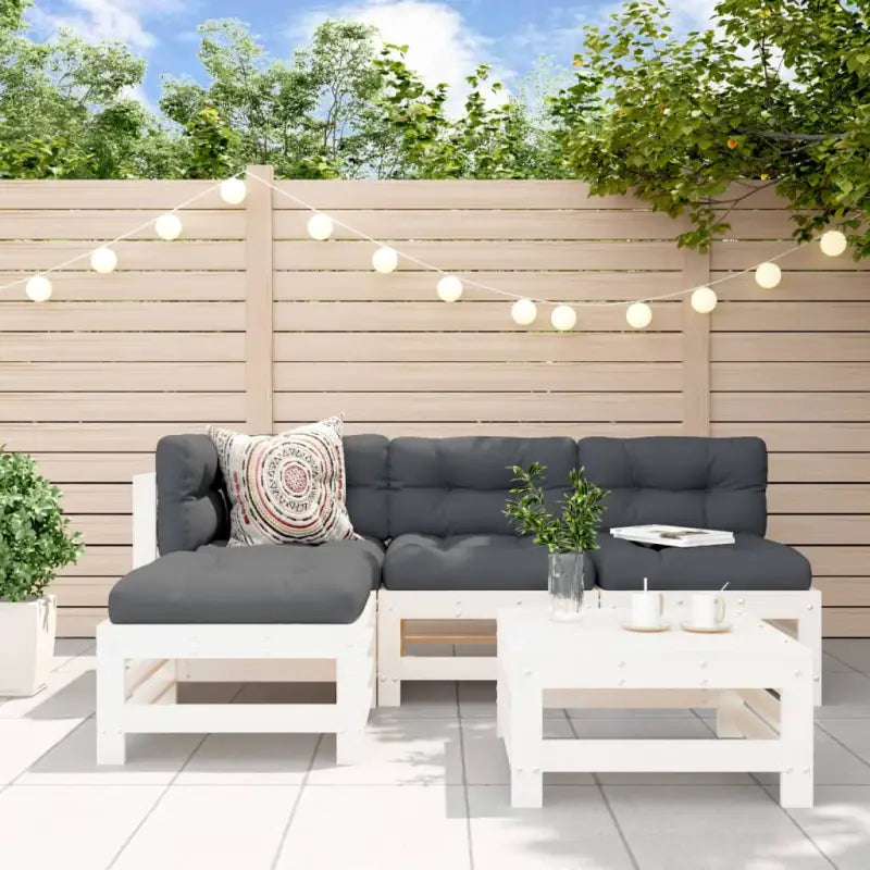 Houten loungeset van massief grenenhout met voetenbank en salontafel - Tuinsets