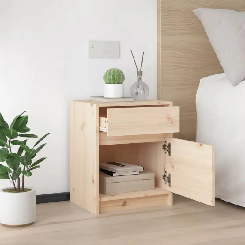 Houten nachtkastje van massief grenenhout voor je interieur - Nachtkastjes