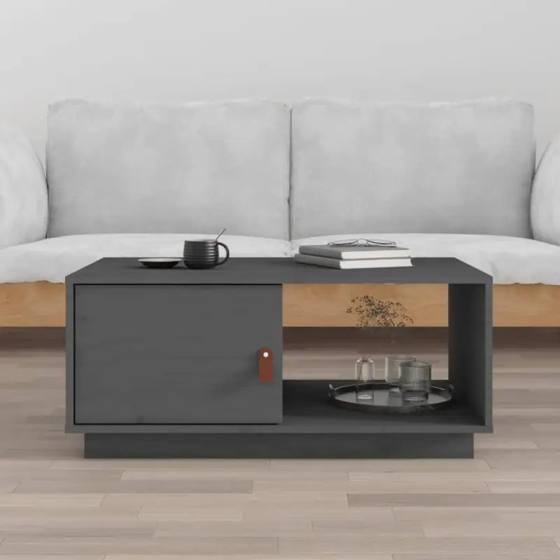 Houten salontafel van massief grenenhout voor een elegante uitstraling - Salontafels