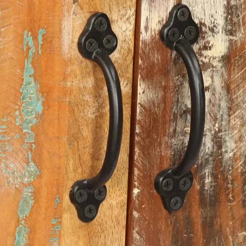 Industriële boekenkast van massief gerecycled hout voor moderne interieurs