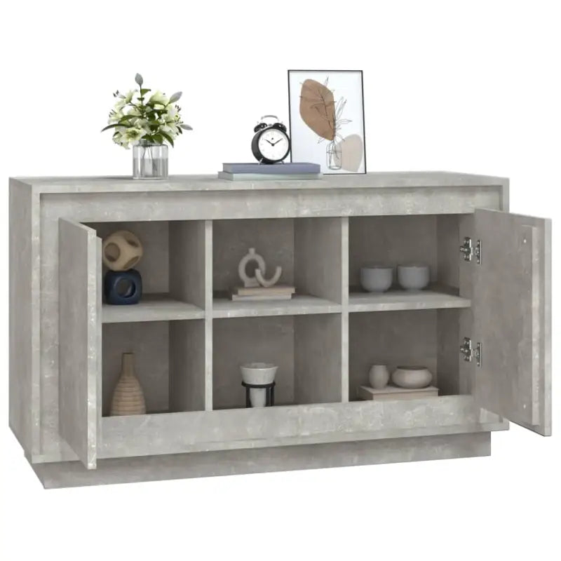 Klassiek dressoir van bewerkt hout met tijdloze uitstraling - Dressoirs & buffetkasten