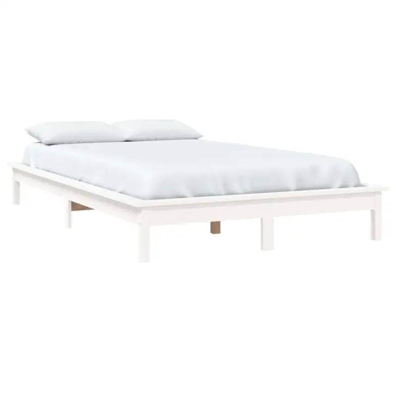 Klassiek houten bed met massief grenenhout voor een moderne slaapkamer - Bedden & bedframes