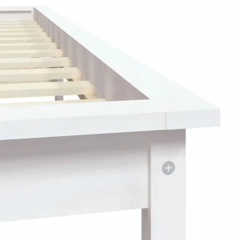 Klassiek houten bed met massief grenenhout voor een moderne slaapkamer - Bedden & bedframes