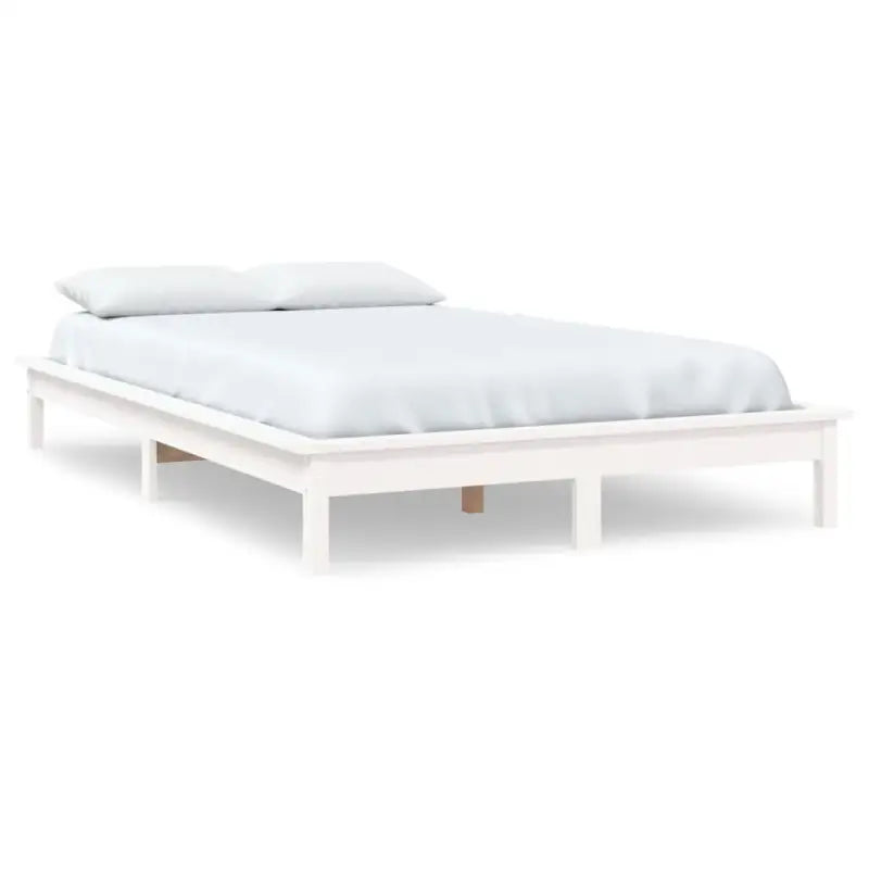 Klassiek houten bed met massief grenenhout voor een moderne slaapkamer - Bedden & bedframes