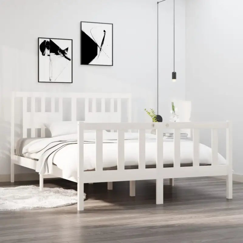Klassiek houten bedframe van massief grenenhout voor rust en comfort - Wit / 140 x 190 cm - Bedden & bedframes