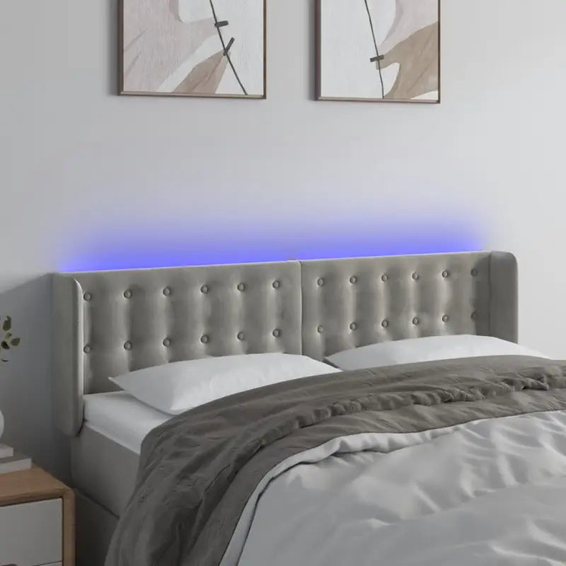 Klassiek LED Hoofdbord voor een Modern Slaapkamergevoel - Lichtgrijs / 147 x 16 x 78/88 cm / 1 - Hoofdborden