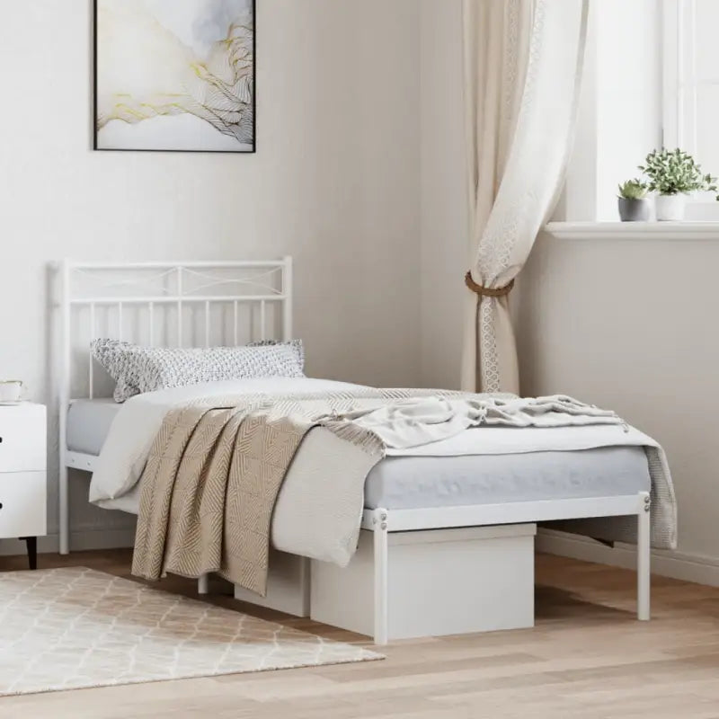 Klassiek metalen bedframe met extra opbergruimte en metalen latten - Wit / 75 x 190 cm / met hoofdbord - Bedden &