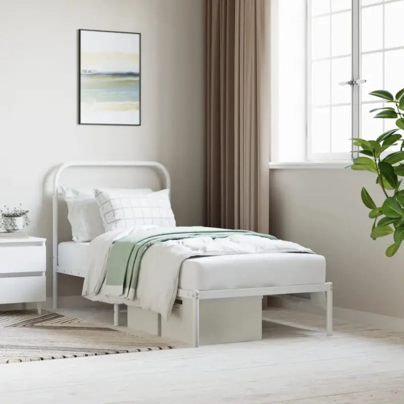 Klassiek metalen bedframe met extra opbergruimte en metalen latten - Wit / 90 x 190 cm / met hoofdbord - Bedden &
