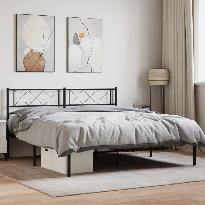 Klassiek metalen bedframe met metalen latten en extra opbergruimte - Zwart / 140 x 190 cm / met hoofdbord - Bedden &