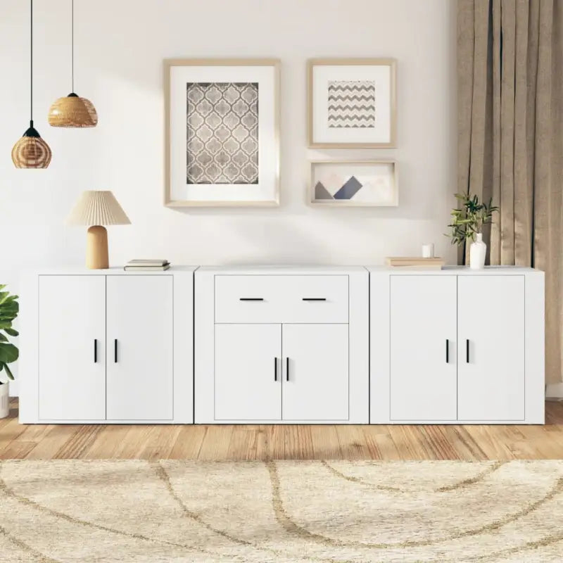 Klassieke Dressoirs en Buffetkasten van Bewekt Hout voor een Tijdloze Look - Wit / 3 - Dressoirs & buffetkasten