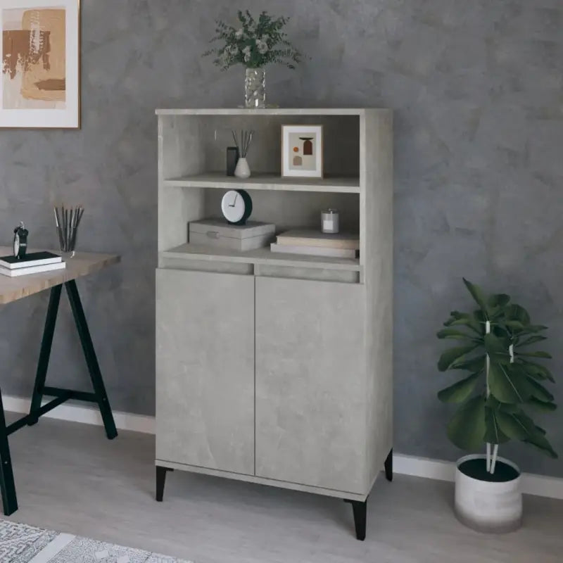 Klassieke hoge kast van bewerkt hout voor een stijlvolle inrichting - Betongrijs / 1 - Dressoirs & buffetkasten