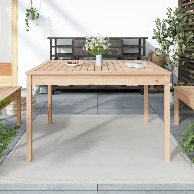 Klassieke houten tuintafel van massief grenenhout voor buiten - Natuurlijk grenenhout / 121 x 82.5 x 76 cm / 1