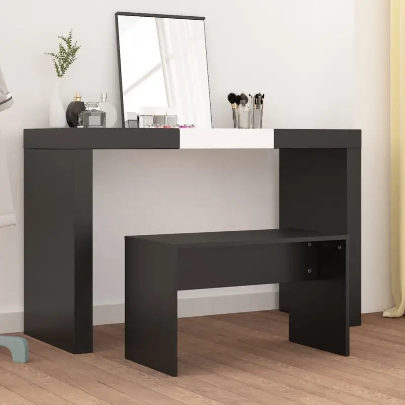 Klassieke toilettafelkruk van bewerkt hout voor een stijlvolle uitstraling - Toilettafelkrukjes