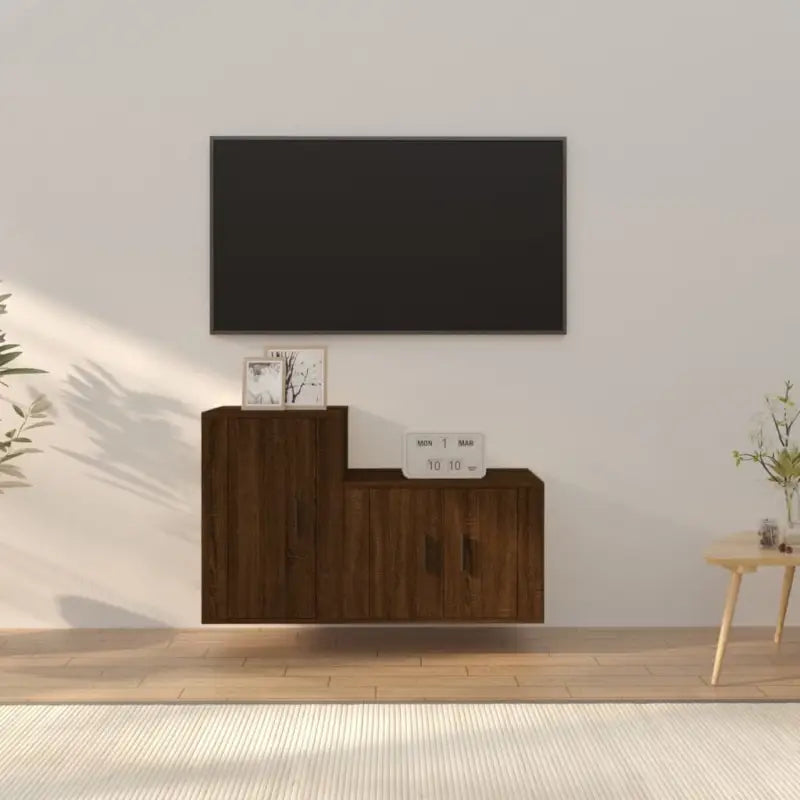 Klassieke Tv-meubels van bewerkt hout met trendy en praktische design - Tv-meubels