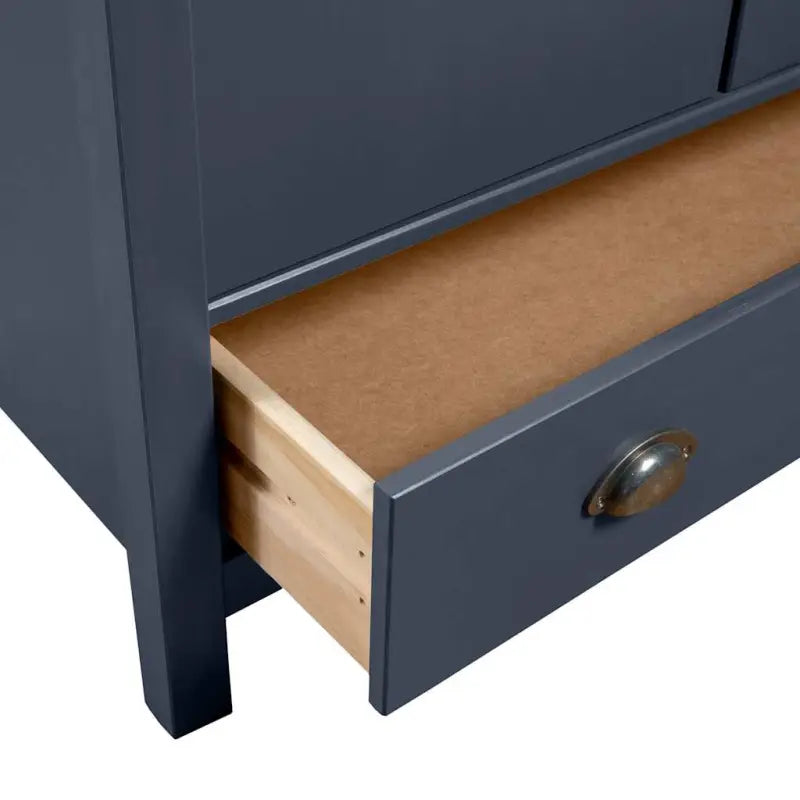 Kledingkast van massief grenenhout met groot vak voor modern interieur - Kledingkasten
