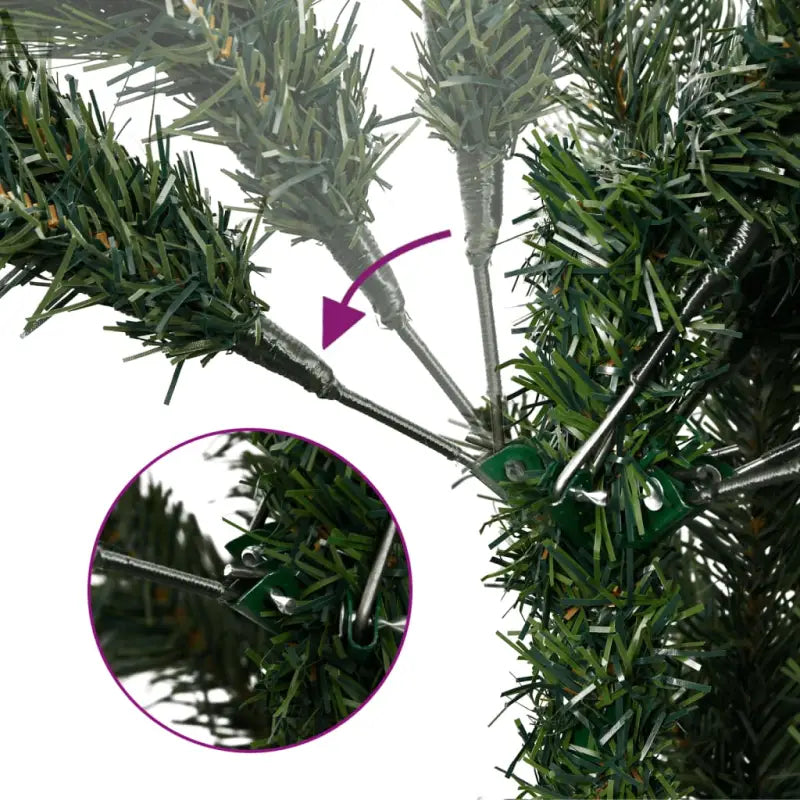 Levensechte kunstkerstboom met rode bessen en automatische takken - Kerstbomen