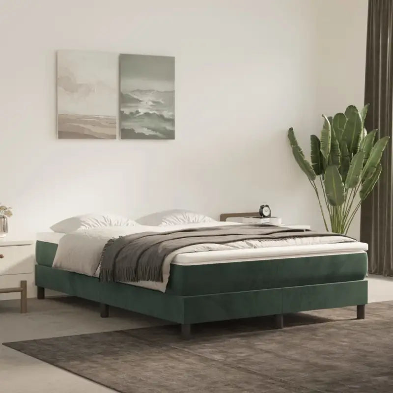 Lichtgrijs bed met multiplex lattenbodem en zacht fluweel materiaal - Donkergroen / 140 x 200 cm / 25 cm - Bedden &
