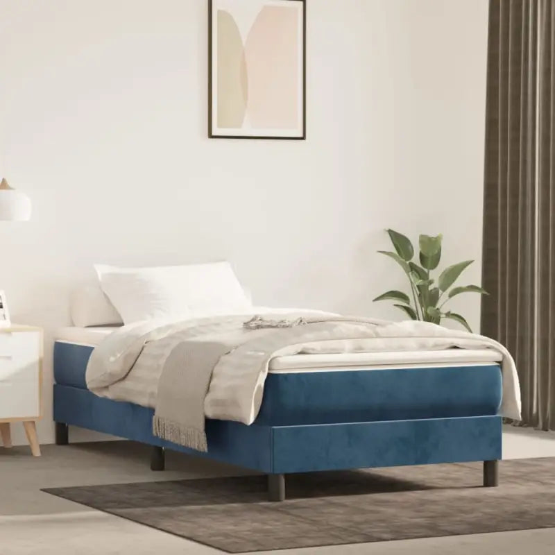 Lichtgrijs bed met multiplex lattenbodem en zacht fluweel materiaal - Donkerblauw / 90 x 200 cm / 25 cm - Bedden &