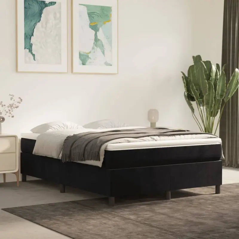 Lichtgrijs bed met multiplex lattenbodem en zacht fluweel materiaal - Zwart / 140 x 190 cm / 35 cm - Bedden & bedframes