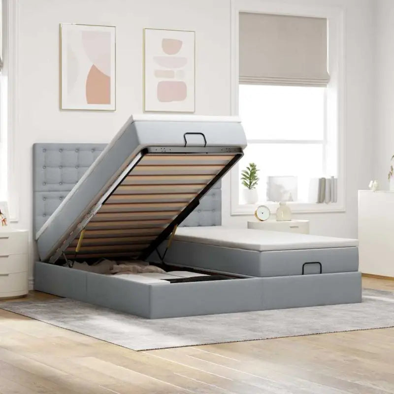 Lichtgrijs Ottomaanse Bed met ruime opbergruimte en comfortabel matras - Lichtgrijs / 180 x 200 cm / knopen - Bedden &