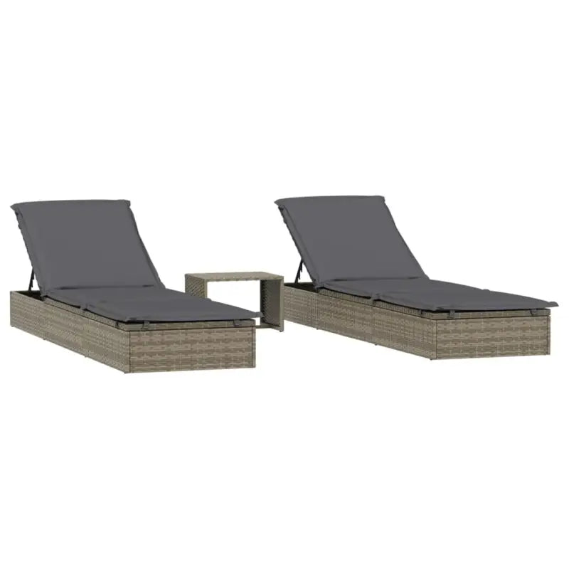 Ligstoelen met tafel van PE-rattan in grijs materiaal voor buitengebruik - Ligstoelen