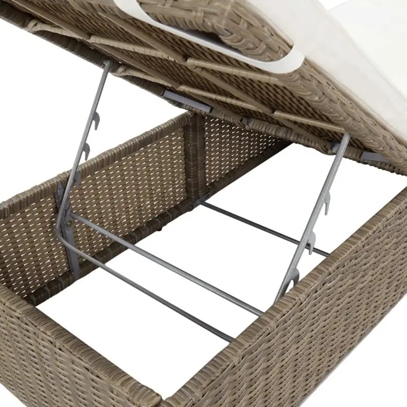 Loungebed met gepoedercoat staal voor tuin en zwembad gebruik - Ligstoelen