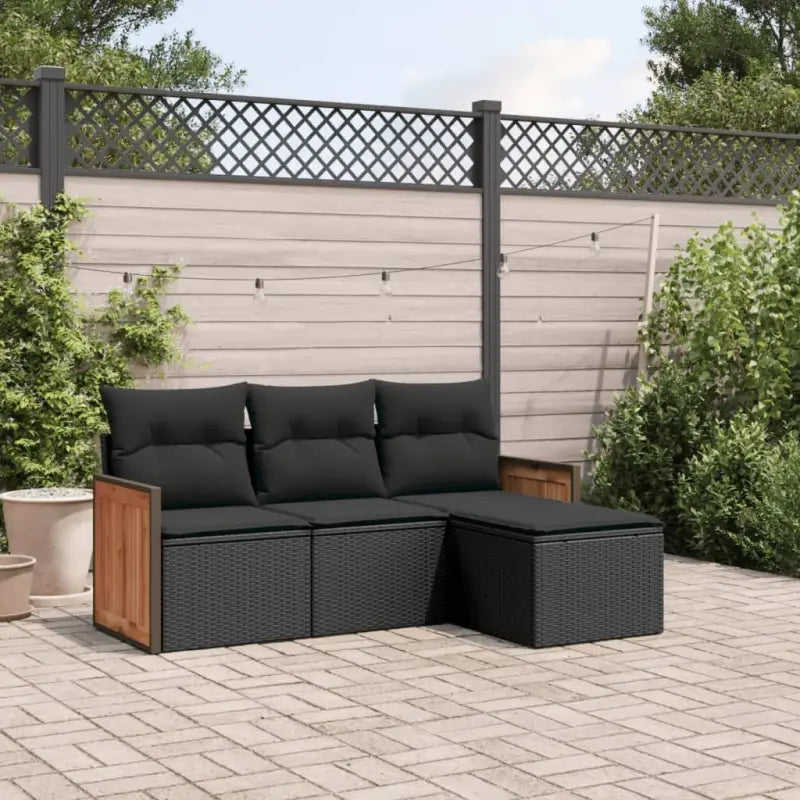 Loungeset van zwart materiaal en gepoedercoat staal voor buiten plezier - Tuinsets