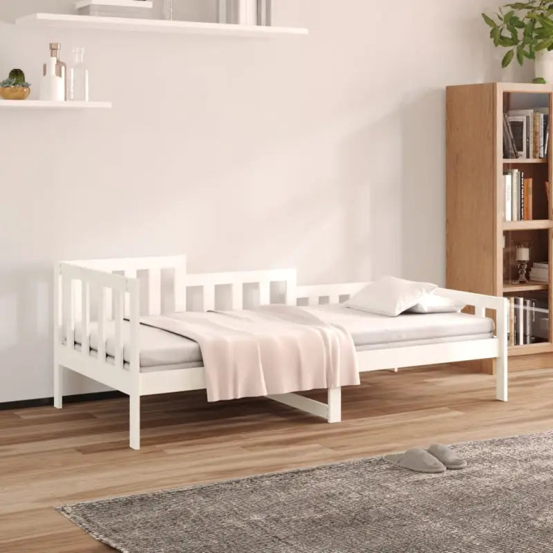 Massief Grenenhouten Bedden en Slaapbanken voor woonkamer en slaapkamer - Wit / 90 x 190 cm - Bedden & bedframes
