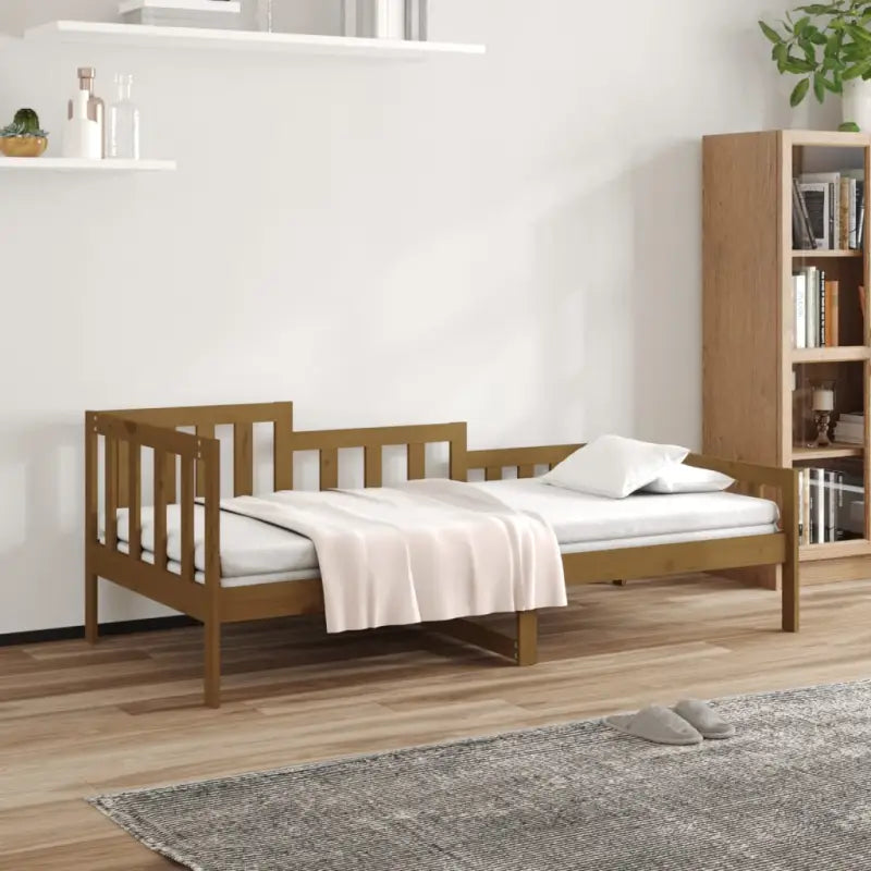 Massief Grenenhouten Bedden en Slaapbanken voor woonkamer en slaapkamer - Honingbruin / 90 x 190 cm - Bedden & bedframes