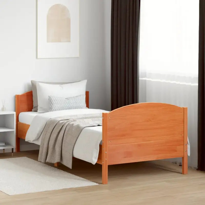 Massief Grenenhouten Bedframe met Multiplex Lattenbodem - Bruin / 90 x 200 cm - Bedden & bedframes
