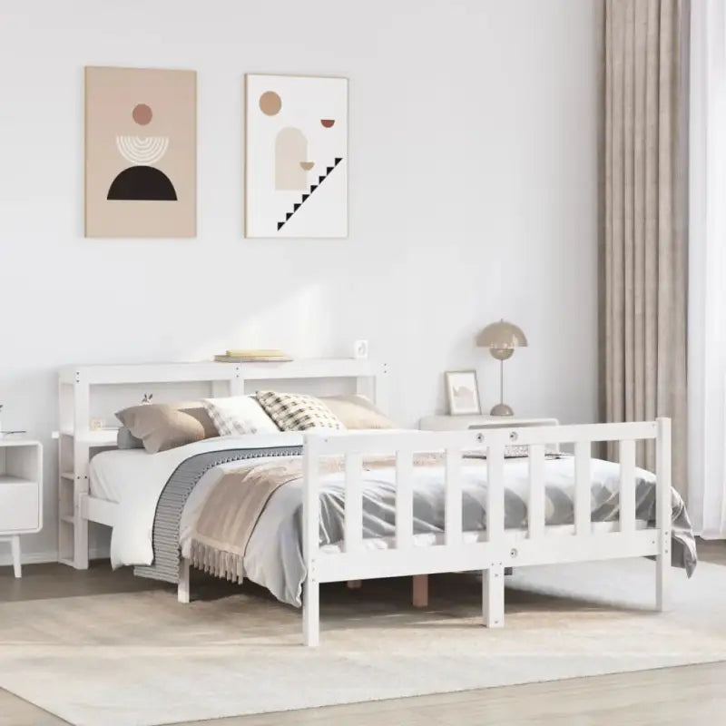 Massief Grenenhouten Bedframe voor een Natuurlijke en Decoratieve Look - Wit / 135 x 190 cm - Bedden & bedframes