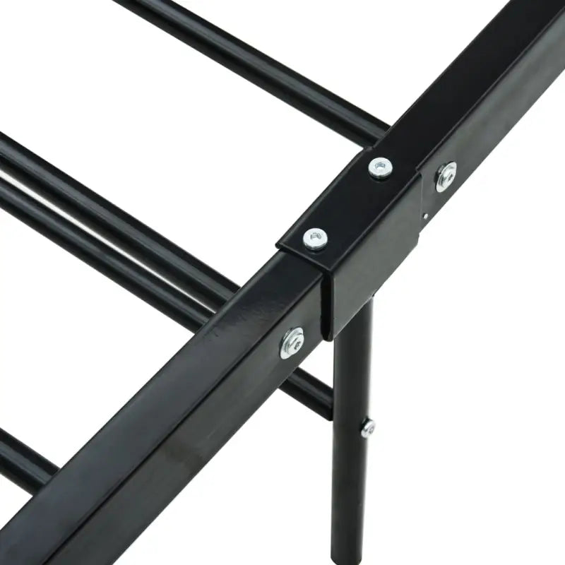 Metaal bedframe voor een elegante en stevige slaapkamer uitstraling - Bedden & bedframes